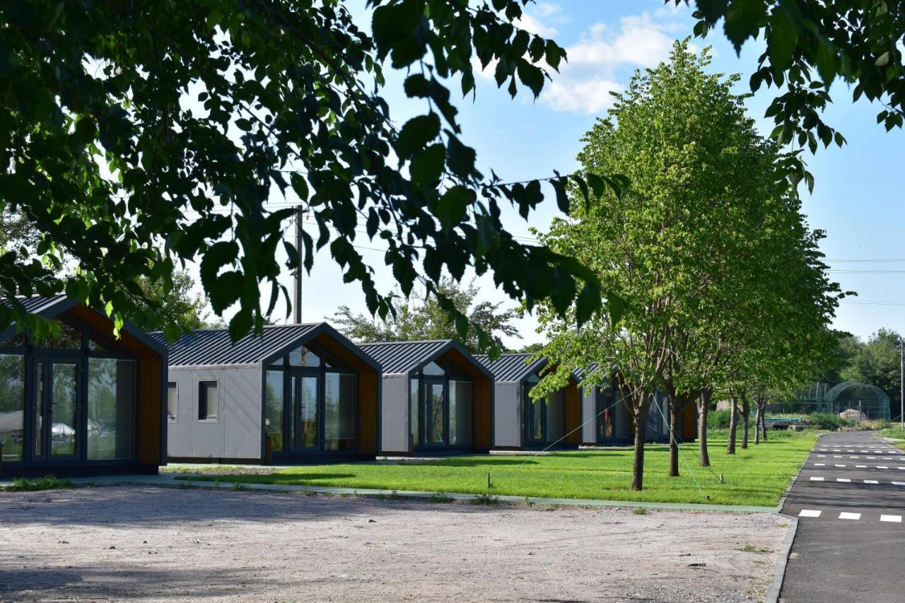 Bereg Holiday Park Svetlogorskoye Exterior photo