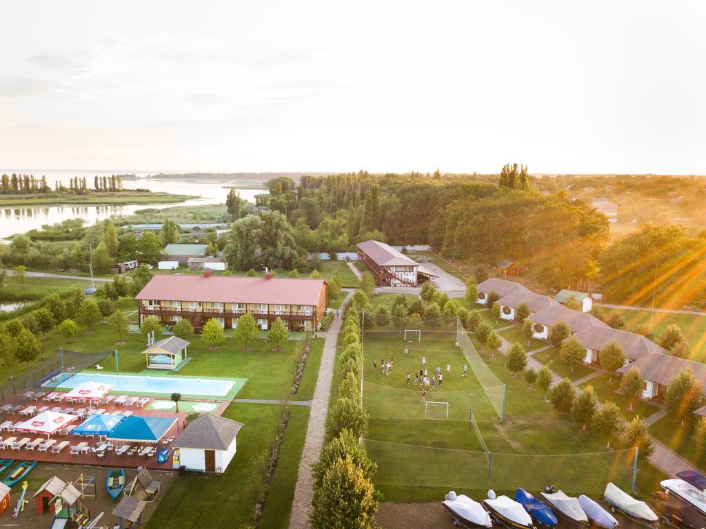 Bereg Holiday Park Svetlogorskoye Exterior photo